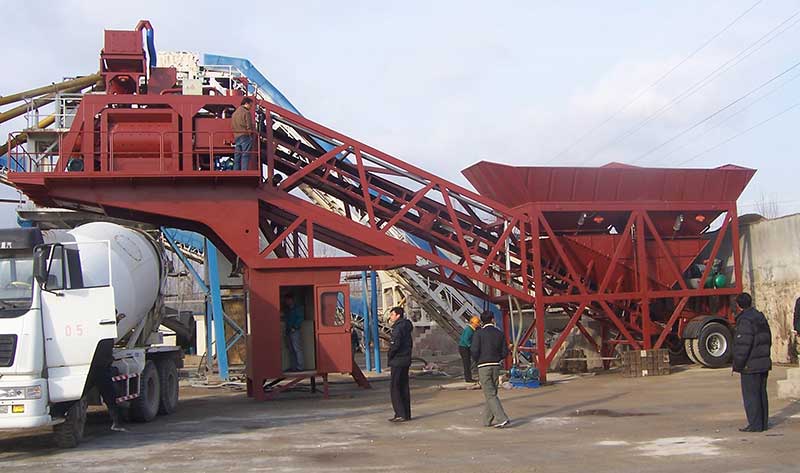 trailer-concrete-batching-plant-diacharging